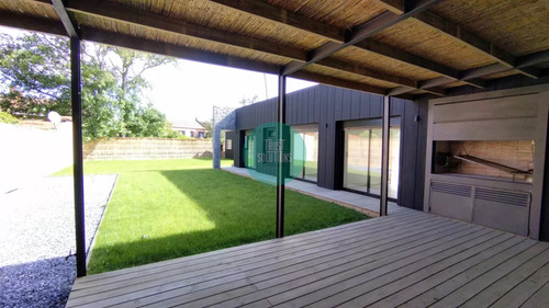 Venta Casa 4d A Estrenar Golf Punta A Metros Del Mar