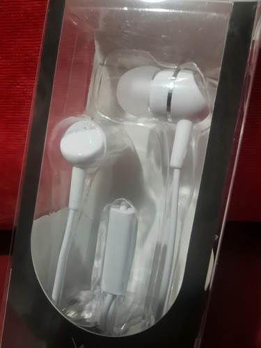 Audifonos In Ear Auvio | 75977 Color Blanco