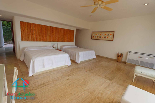 Cad Casa Virgo. Hermosa Casa Con Terraza Con Asoleadero, Alberca Y Vista Al Mar