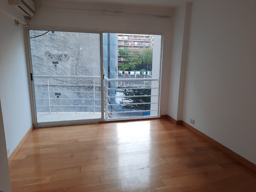 Imagen 8 de 14 de Departamento · 105 M² · 3 Ambientes · 1 Cochera