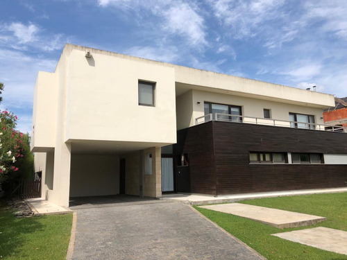 Casa En Alquiler En Los Castores, Nordelta, Tigre