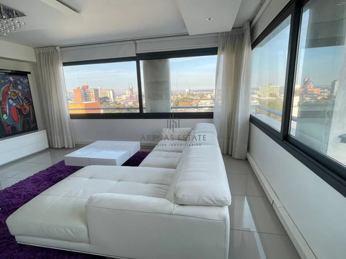 Torres Barcelona En Venta , Apartamento De 3 Dormitorios