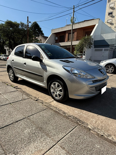 Peugeot 207 1.4 Active 75cv