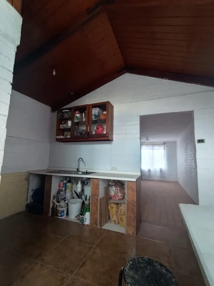 Imagen 2 de 10 de Casa Remodelada En Venta Eyzaguirre, Acceso Sur