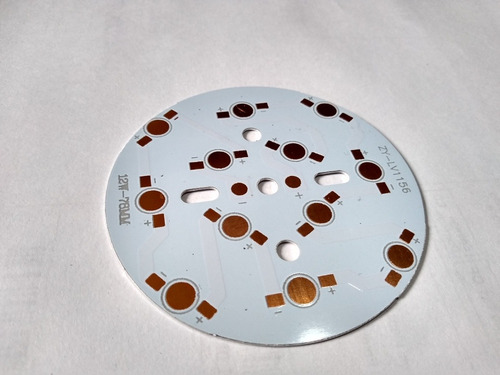 Imagen 2 de 4 de Pcb Plaqueta Serie 12 Led De 1w Aluminio Predisipador