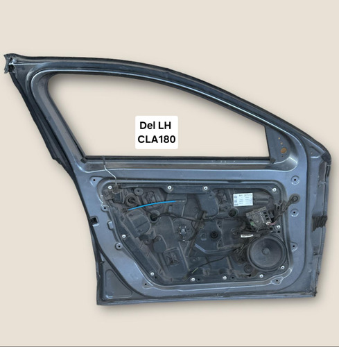 Puerta Delantera Izquierda Mercedes Benz Cla 180 Original (Usado)