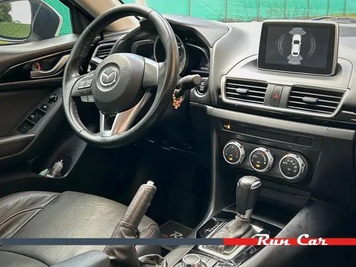 Mazda 3 2.0 Touring At