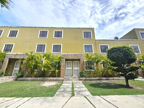 Imagen 2 de 30 de Casa En Venta Camino De Tarabana Cabudare Lara, Casa Moderna Estrenar De 4 Habitaciones (23-31761) M&n
