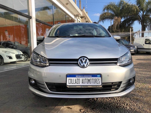 Imagen 3 de 10 de Volkswagen Suran 2017 1.6 Highline Msi 110cv