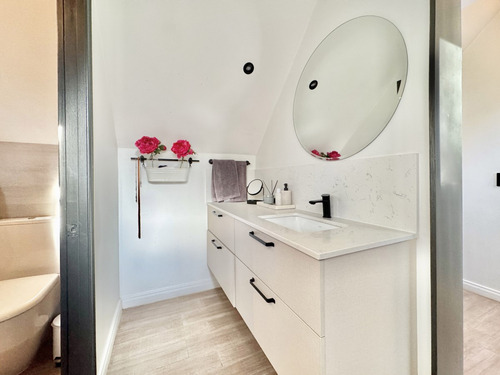 Remodelada Impecable En Condominio