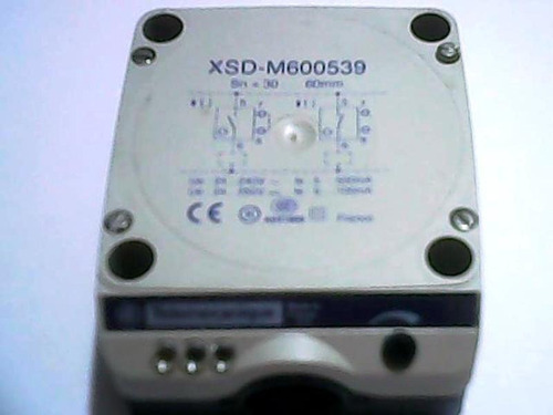 Sensor Detector Inductivo Schneider Xsdm600539