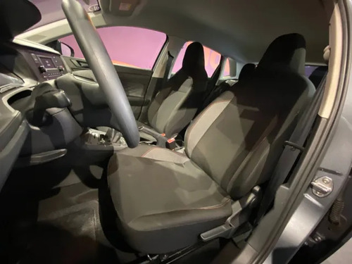 Volkswagen Polo Track 1.0 Flex 12V 5p