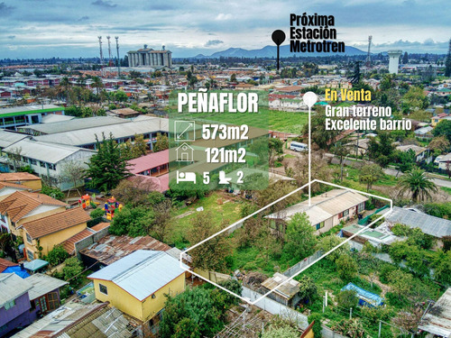 Casa A La Venta En Peñaflor. Con Sitio Amplio Y Espacio Para