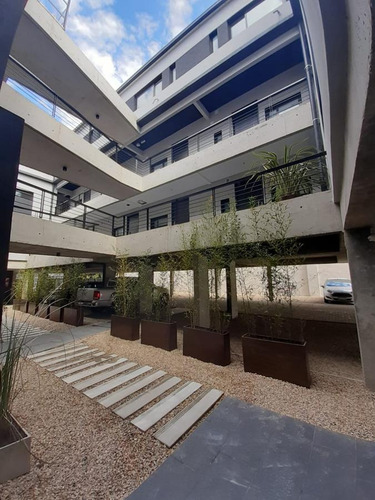 Imagen 10 de 30 de Excelente Departamento 3 Amb Con 2 Cocheras! Complejo Con Amenities!! A Estrenar!!