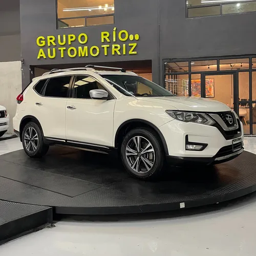 Nissan X-Trail 2.5 Advance 3 Filas Cvt