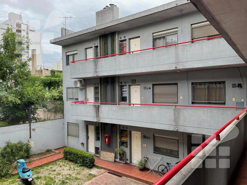Imagen 9 de 20 de Departamento - La Plata