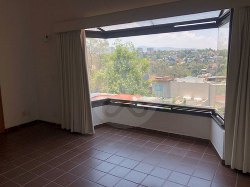 Casa En Venta En Lomas De Bezares