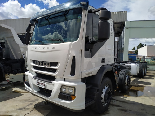 Iveco 240e28 Quarto Eixo