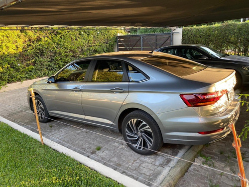 Volkswagen Nuevo Vento Highline At 2020