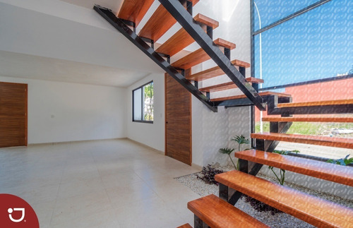 Imagen 6 de 15 de Moderna Casa A La Venta Cerca De Residencial Monte Magno, Xa