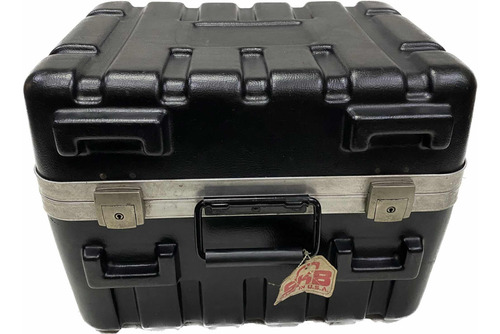Case Skb Made In Usa Duas Repartiçoes Novo Mostruário