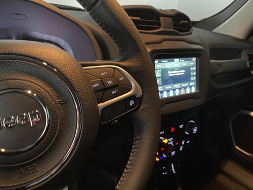 Jeep Renegade Sport At6