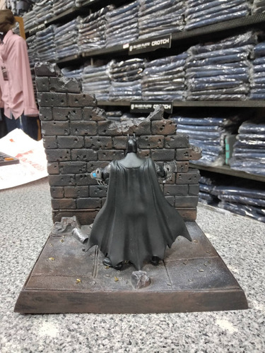 Dc Multiverse Batman, Armored Batsuit, Arkham City, 11 Cms!! (Usado)