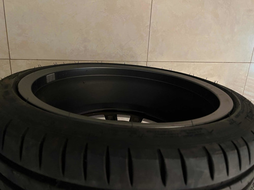 Imagen 3 de 4 de Rueda Original - Incluye Cubierta Fiat Abarth Turismo 595