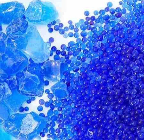 Imagem 1 de 3 de Sílica Gel Azul 4 A 8 Mm Desumidificante E Desidratante 1 Kg