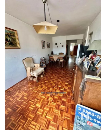 Apartamento De 2 Dormitorios En Pocitos - Montevideo