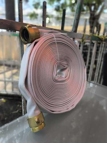 Manguera De Bombero 1-1/2x30 Mts