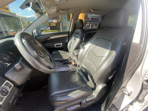Imagen 13 de 25 de Chevrolet Captiva Sport 2.4 2011