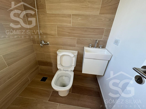 Casa En Venta 5 Ambientes Comarcas De Lujan