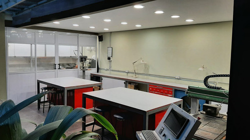 Ph Adaptado Para Uso Comercial, Apto Vivienda - Villa Urquiza- Venta