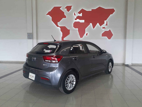 Imagen 4 de 14 de Kia Kia Rio Hb 2019 5p Hb Lx, 1.6 L Mpi Tm6, Ve, Ba, Bl,