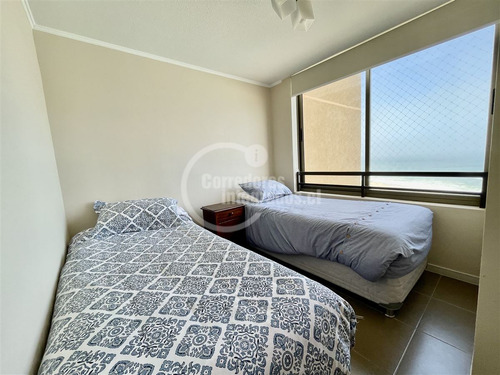 Departamento En Venta De 3 Dorm. En Algarrobo