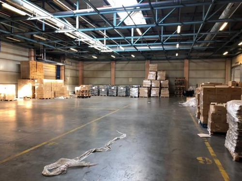 Depósito En Alquiler 15.000 M2 - Barracas