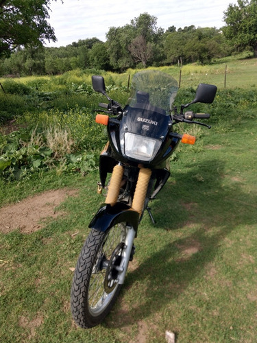 Imagen 13 de 14 de Suzuki 650 Rse