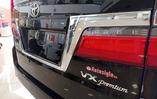 Toyota Hiace Commuter Pasajeros 2021 !! 2.8 Tdi 6at 14a