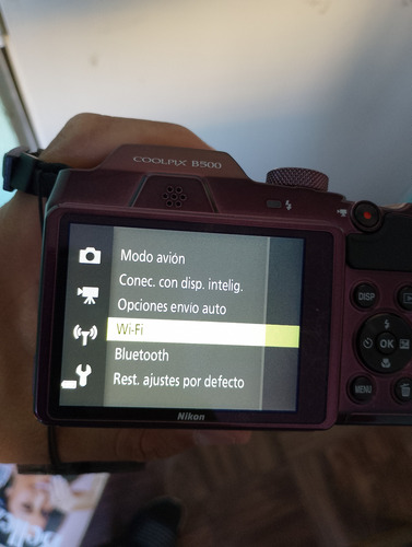 Nikon Coolpix B500 Compacta Avanzada Color Rojo (Usado)