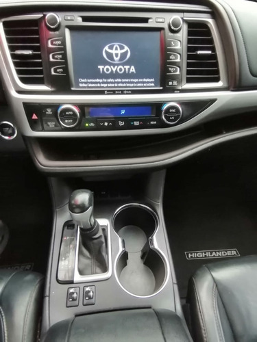 Imagen 14 de 15 de Toyota Highlander Xle Piel 2016.