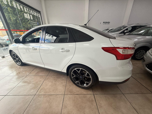 Ford Focus III 2.0 Sedan Se Plus At6