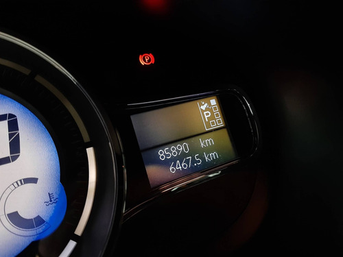 Imagem 6 de 14 de Renault Fluence 2.0 Privilége 16v Flex 4p Automático