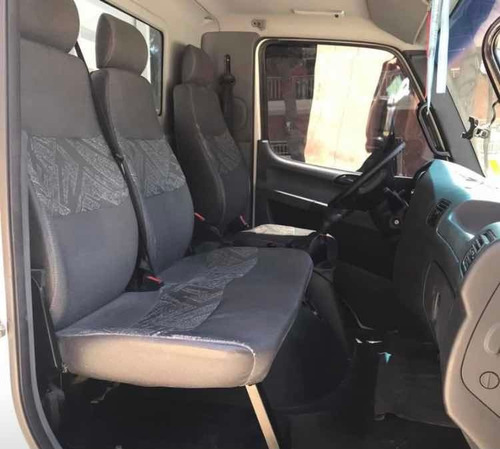 Mercedes Benz Accelo 815
