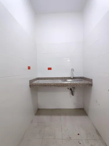 Bodega En Arriendo En Zona Industrial. Cod A28678