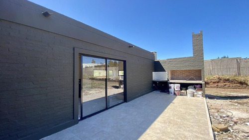 Imagen 9 de 11 de Casa En Venta Y Alquiler En Mirador De La Tahona A Estrenar