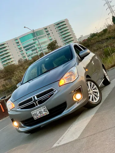 Dodge Attitude 1.2 Sxt At
