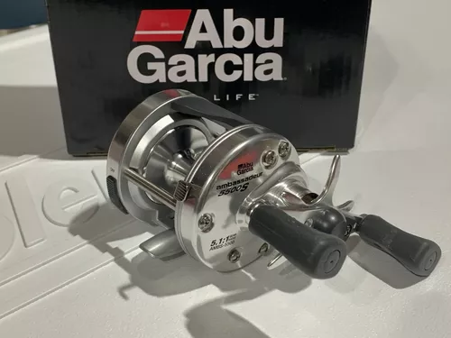 Reel Abu Garcia 5500 Manija Derecha 240mts/0.36mm 297grs