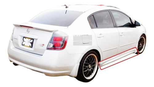 Estribos Laterales Spoiler Nissan Sentra 2007-2014