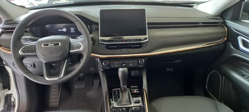 Imagen 8 de 15 de Nuevo Jeep Commander